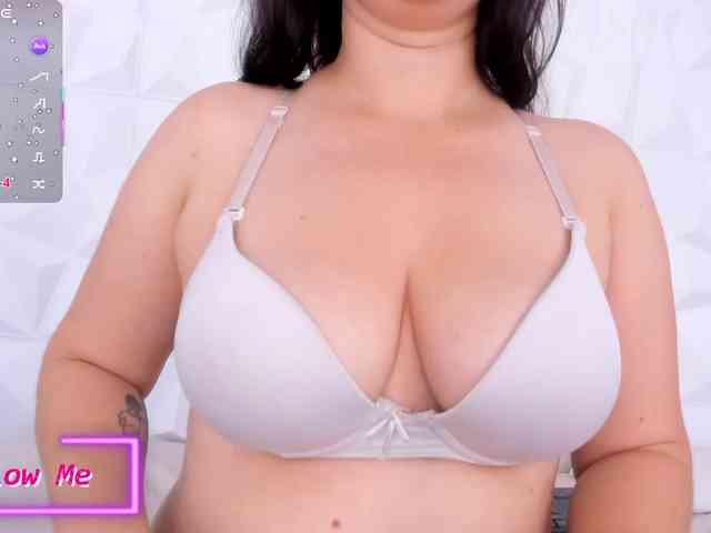 Valeriagomez Valeriagomez