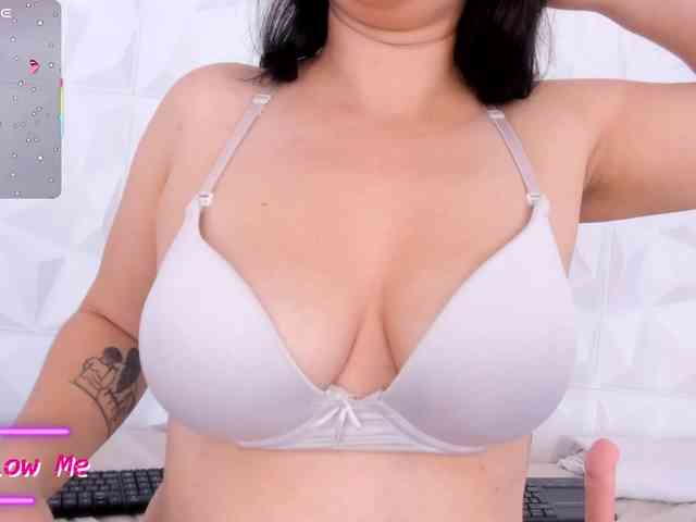 Valeriagomez webcam