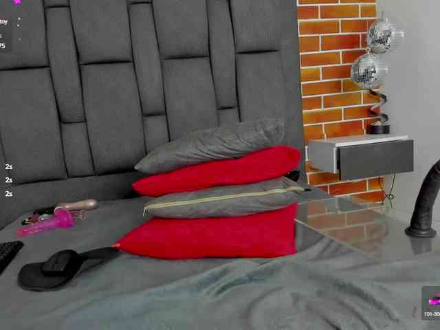 amaraamoon webcam