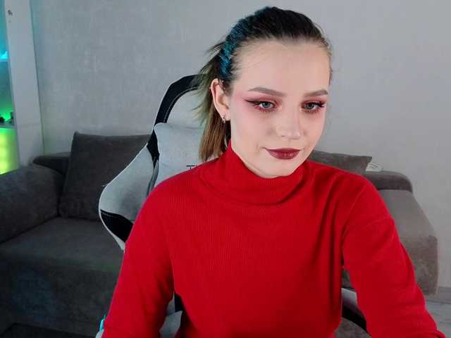 monicaerotic's BongaCams show and profile