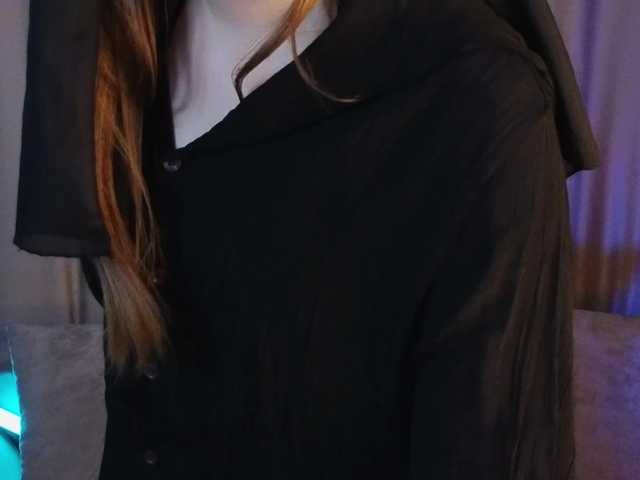 monicaerotic's BongaCams show and profile