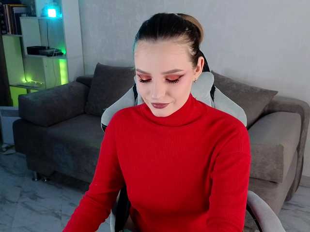 monicaerotic's BongaCams show and profile