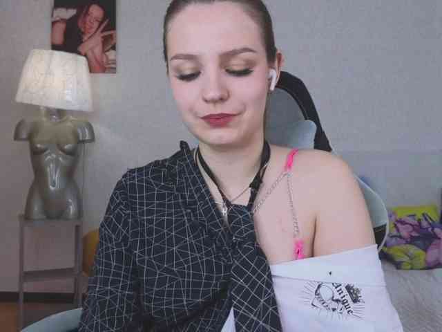 monicaerotic webcam
