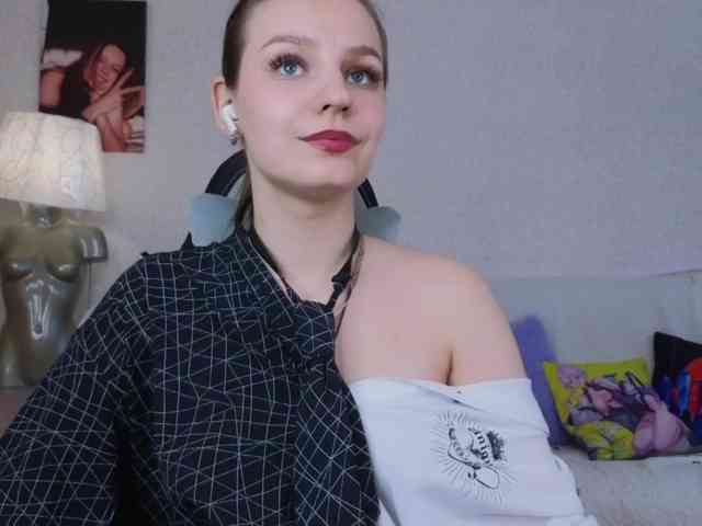 monicaerotic Live Webcam on BongaCams