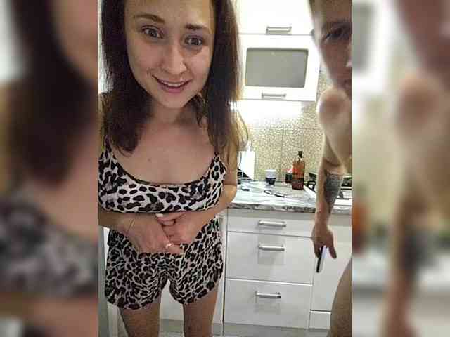 free live cam chat SexWifeLina