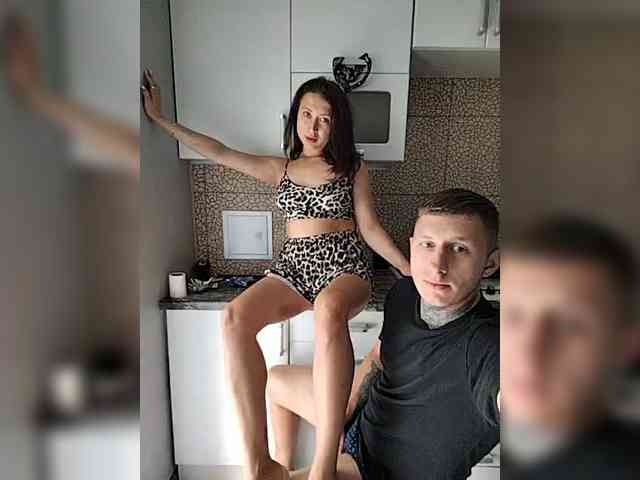 live cam room SexWifeLina