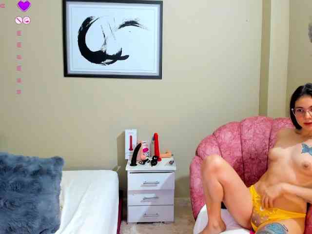 juliSinAngel webcam