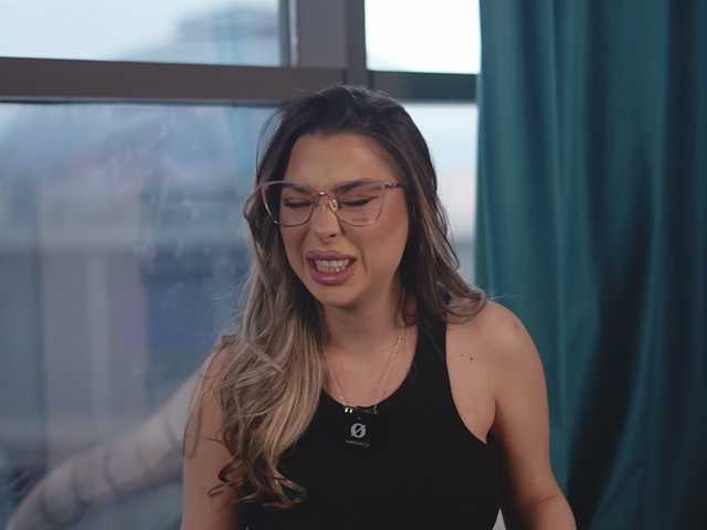 Asssmerising's BongaCams show and profile