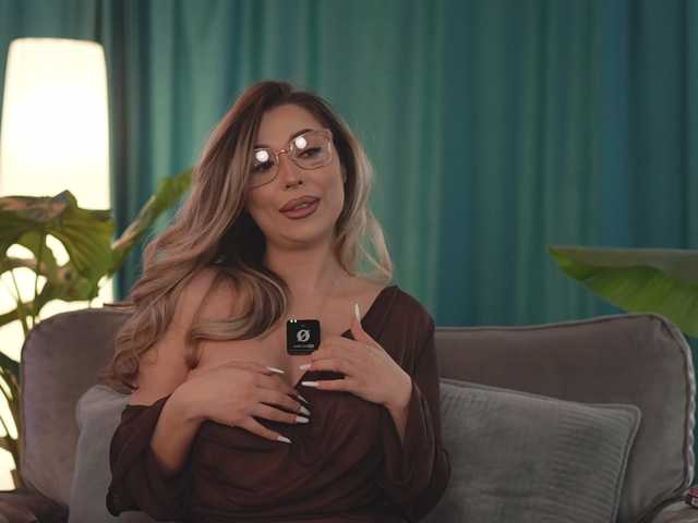 Asssmerising live cam profile