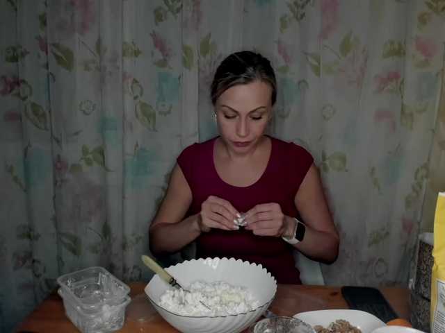 Alenkahot's BongaCams show and profile