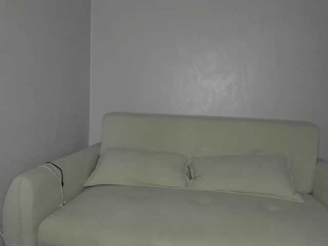 Alenkahot's BongaCams show and profile