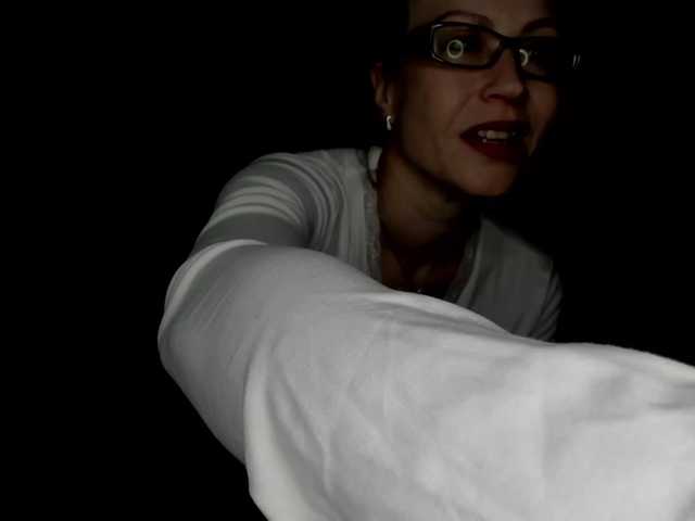 Alenkahot's BongaCams show and profile