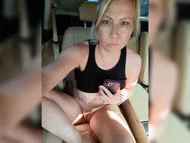 Milfa_hot's Sexcam