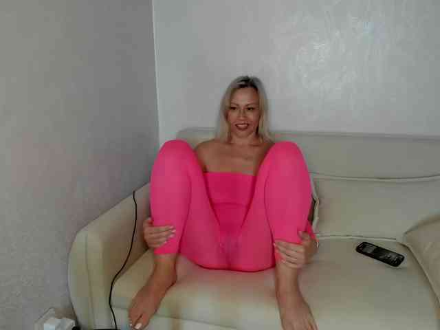 Milfa_hot webcam