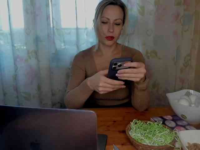 Milfa_hot webcam