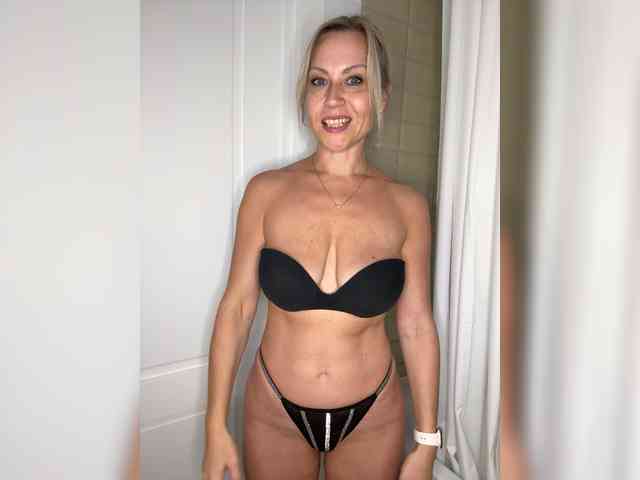 Alenkahot's webcam live show