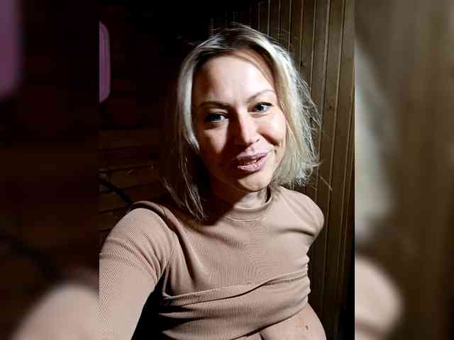 Alenkahot's webcam live show