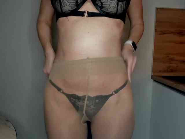 Alenkahot Live Webcam on BongaCams