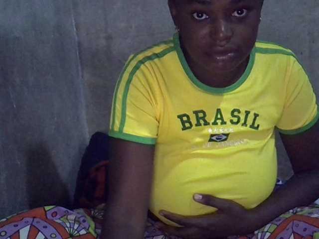 Sexypretty01's BongaCams show and profile