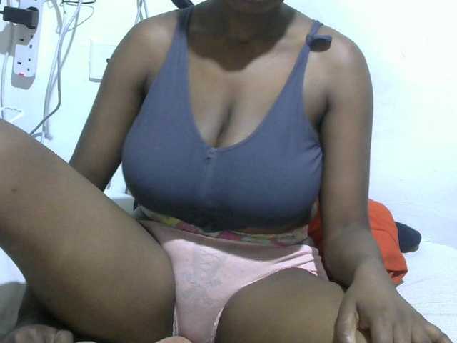 Sexypretty01 webcam bongacams model stream image