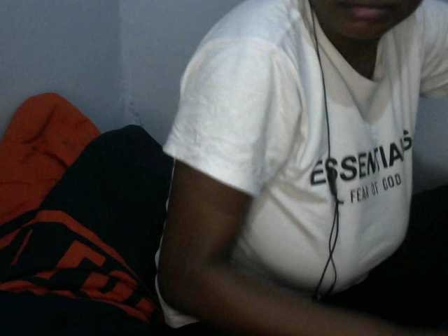 Sexypretty01's BongaCams show and profile