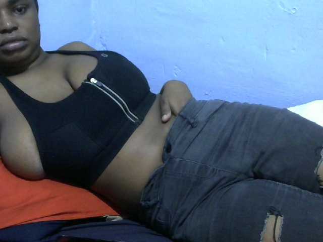 Sexypretty01's BongaCams show and profile