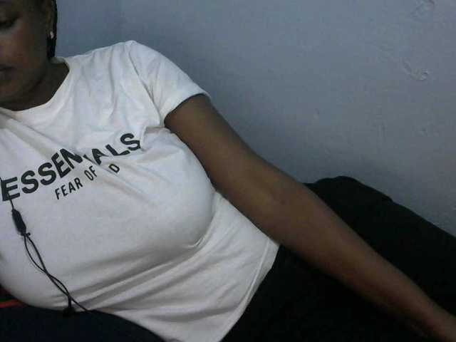 Sexypretty01 webcam bongacams model stream image