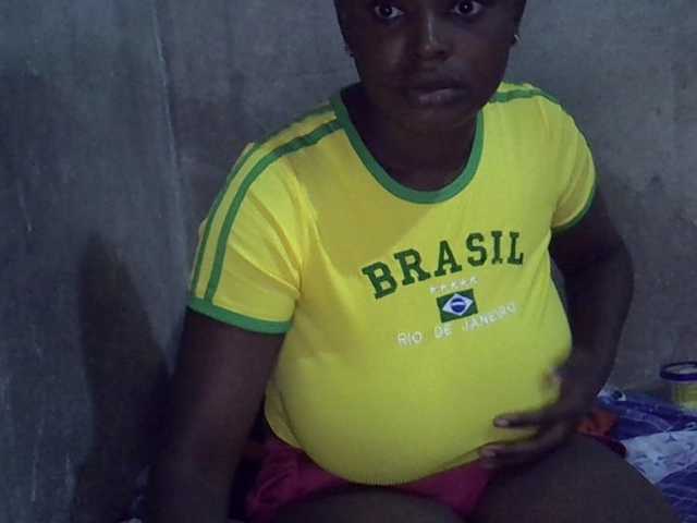 Sexypretty01's BongaCams show and profile