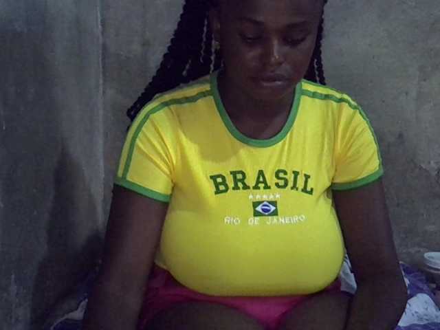 Sexypretty01's BongaCams show and profile