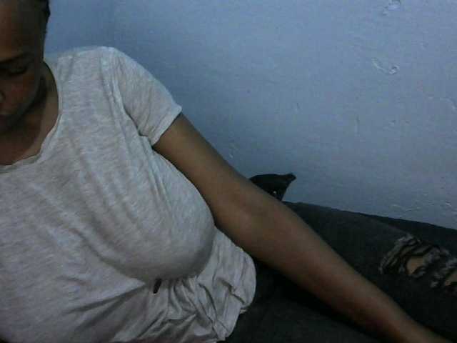 Sexypretty01 webcam bongacams model stream image