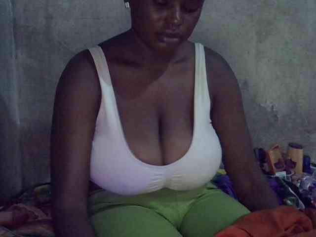 Sexypretty01 Live Webcam on BongaCams