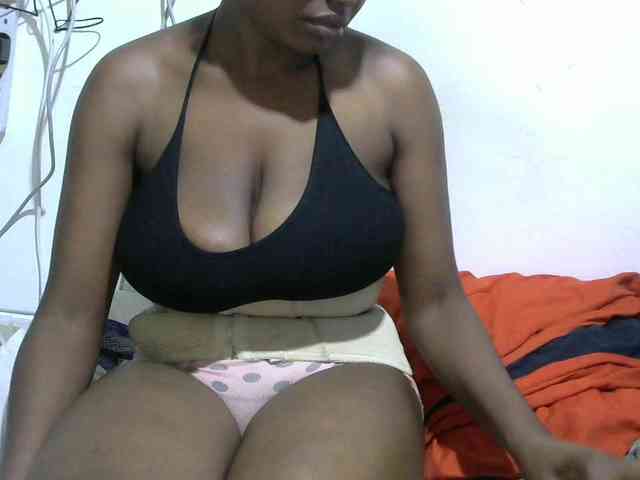 Sexypretty01 webcam