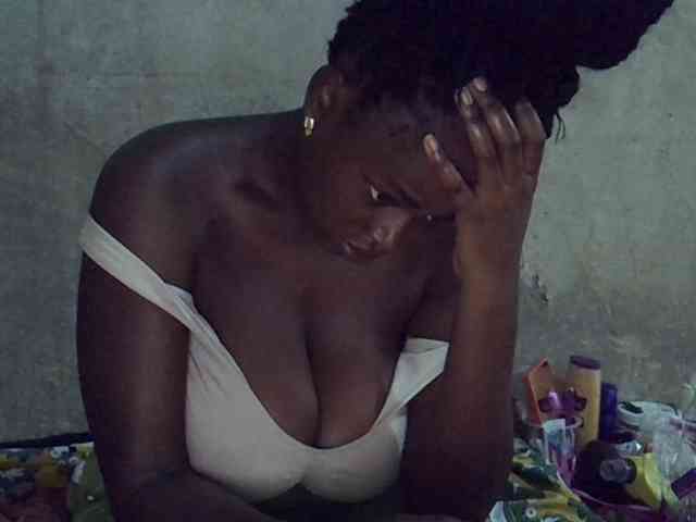 Sexypretty01 Live Webcam on BongaCams