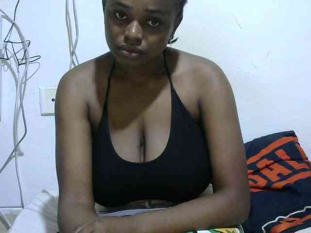Sexypretty01 webcam