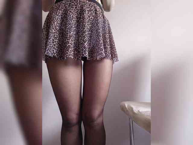Leylla_ webcam