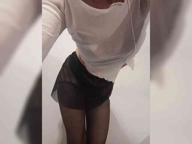 Leylla_ webcam