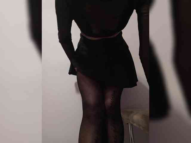Leylla_ webcam