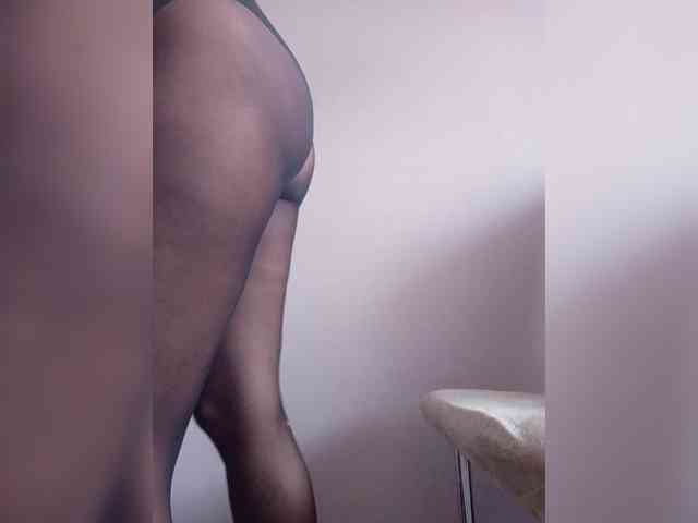 Leylla_ webcam