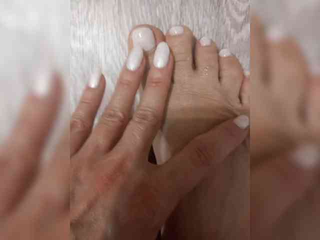 Leylla_ webcam