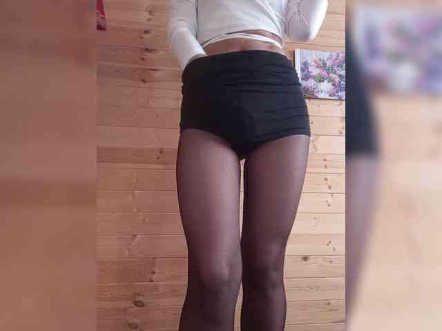 Leylla_ webcam