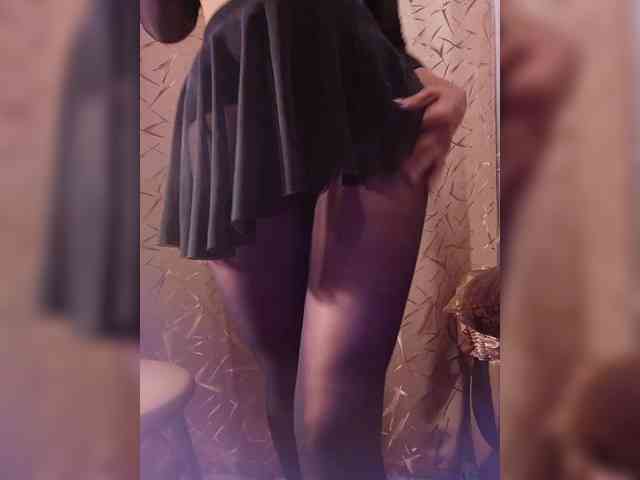 Leylla_ webcam