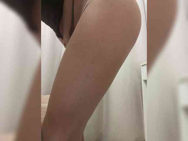 Leylla_ webcam