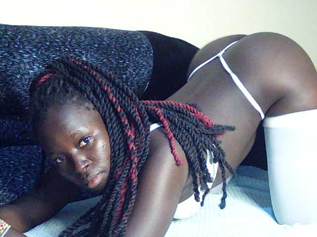 DivineAssGoddess's BongaCams show and profile