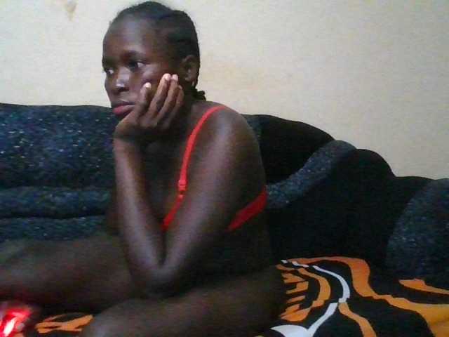 DivineAssGoddess's BongaCams show and profile