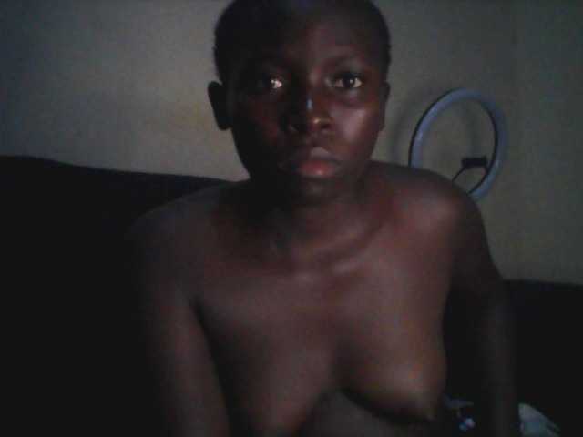 DivineAssGoddess's BongaCams show and profile