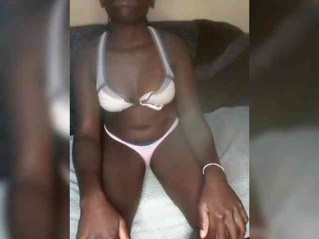 DivineAssGoddess webcam