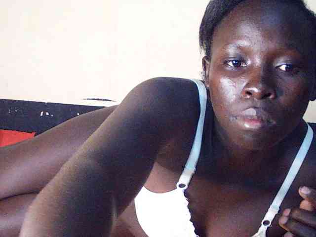 DivineAssGoddess webcam