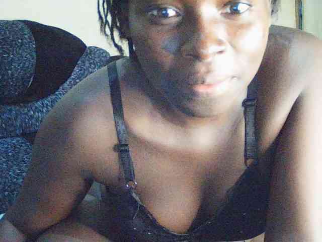 DivineAssGoddess webcam