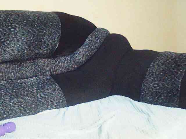 DivineAssGoddess webcam