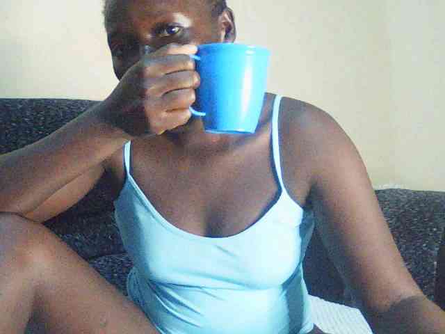 DivineAssGoddess webcam